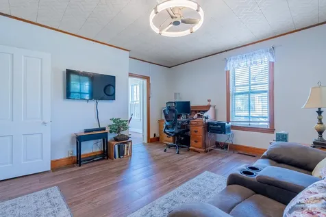 300 Broad Street Bridgewater VA 22812