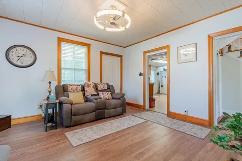 300 Broad Street Bridgewater VA 22812