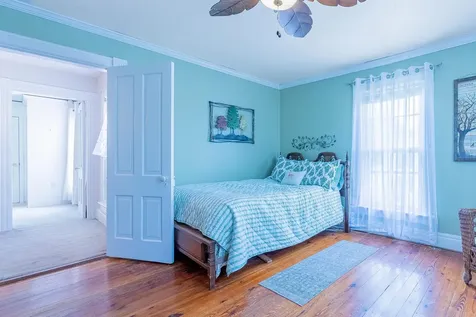 300 Broad Street Bridgewater VA 22812