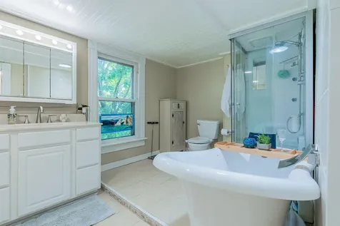 300 Broad Street Bridgewater VA 22812