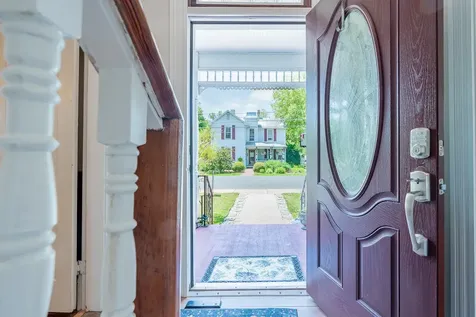 300 Broad Street Bridgewater VA 22812