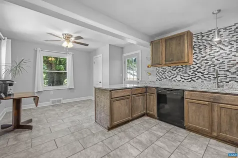 1317 Ridge Circle Waynesboro VA 22980