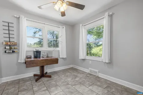 1317 Ridge Circle Waynesboro VA 22980