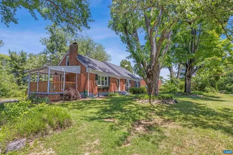 1317 Ridge Circle Waynesboro VA 22980