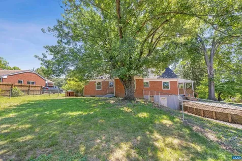 1317 Ridge Circle Waynesboro VA 22980