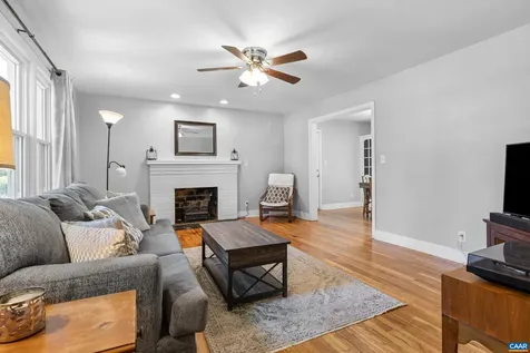 1317 Ridge Circle Waynesboro VA 22980
