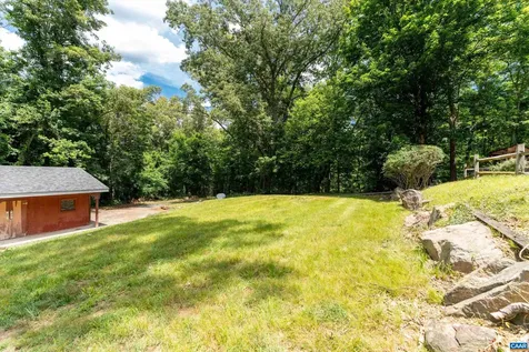 2140 Viburnum Court Charlottesville VA 22911