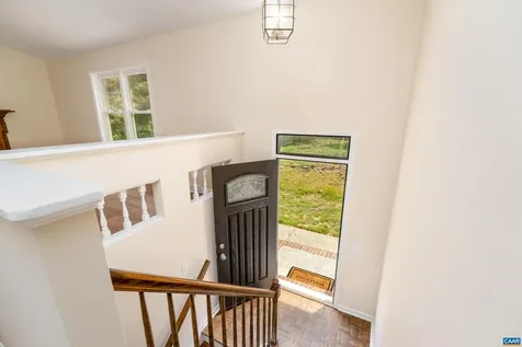 2140 Viburnum Court Charlottesville VA 22911