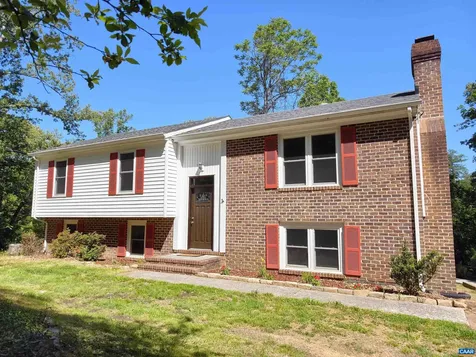 2140 Viburnum Court Charlottesville VA 22911
