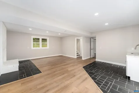 2140 Viburnum Court Charlottesville VA 22911