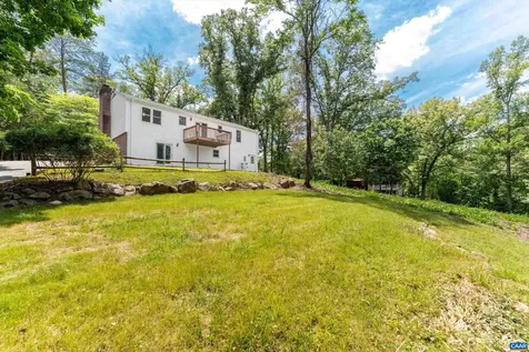 2140 Viburnum Court Charlottesville VA 22911