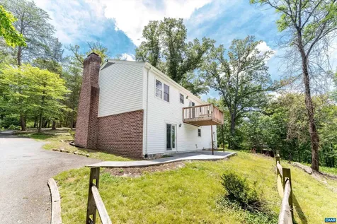 2140 Viburnum Court Charlottesville VA 22911