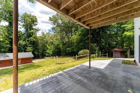 2140 Viburnum Court Charlottesville VA 22911