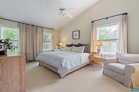 1178 Foxchase Ridge Charlottesville VA 22902