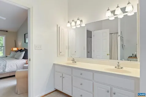 1178 Foxchase Ridge Charlottesville VA 22902