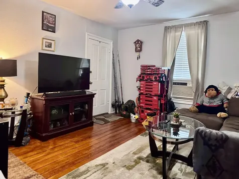 240 High Street Dayton VA 22821