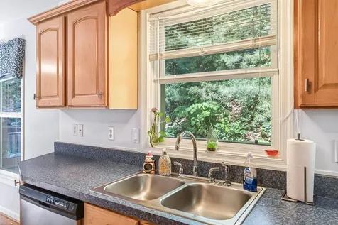 601 Flower Drive Mcgaheysville VA 22840