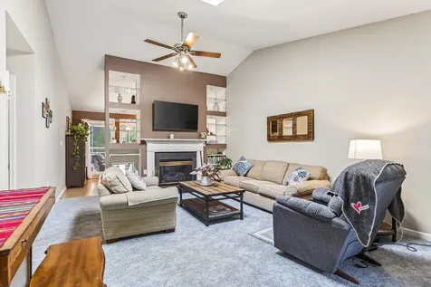 601 Flower Drive Mcgaheysville VA 22840