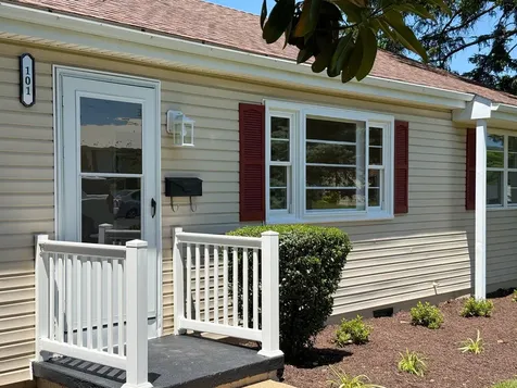 101 Loudoun Avenue Waynesboro VA 22980