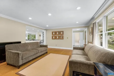 125 Vincennes Road Charlottesville VA 22911