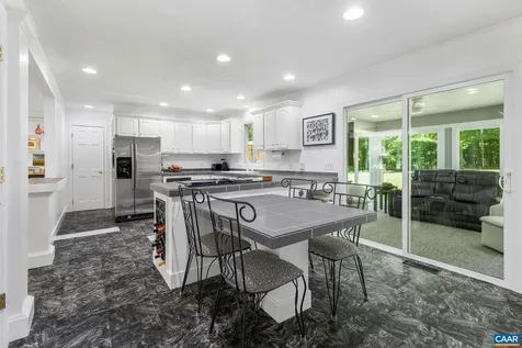 125 Vincennes Road Charlottesville VA 22911