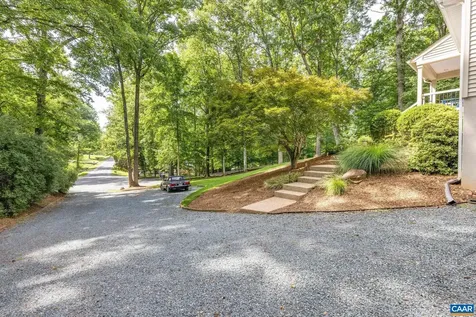 125 Vincennes Road Charlottesville VA 22911