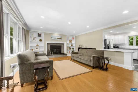 125 Vincennes Road Charlottesville VA 22911