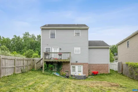 1529 C Street Waynesboro VA 22980