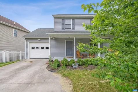 1529 C Street Waynesboro VA 22980