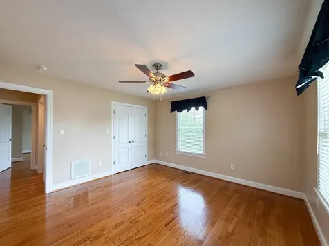 43 Lynn Circle Stuarts Draft VA 24477