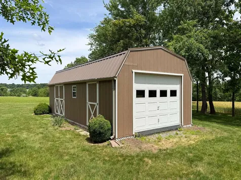 43 Lynn Circle Stuarts Draft VA 24477