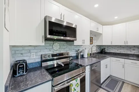 294 Congers Lane Mcgaheysville VA 22840