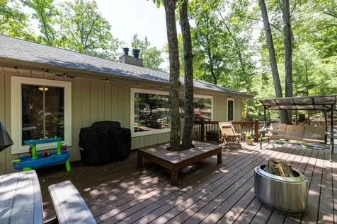 294 Congers Lane Mcgaheysville VA 22840