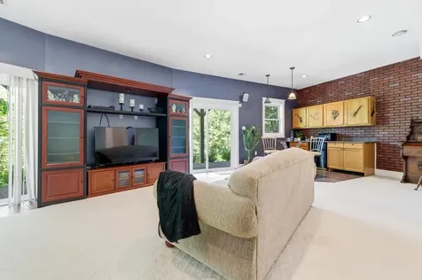 167 Williams Lane Basye VA 22810
