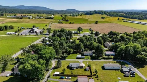 6599 Azalea Drive Dayton VA 22821