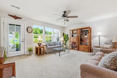 81 South Peak Drive Mcgaheysville VA 22840