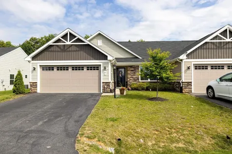 81 South Peak Drive Mcgaheysville VA 22840