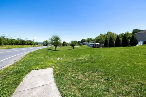 325 Rustic Avenue Broadway VA 22815