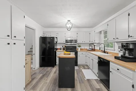 16 Kingston Court Stuarts Draft VA 24477