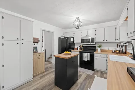 16 Kingston Court Stuarts Draft VA 24477