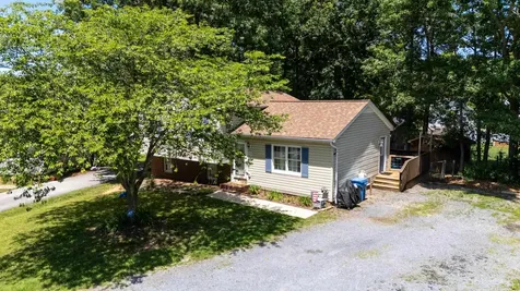 16 Kingston Court Stuarts Draft VA 24477