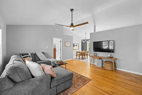 135 Woodside Drive Waynesboro VA 22980