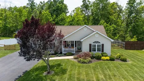 135 Woodside Drive Waynesboro VA 22980