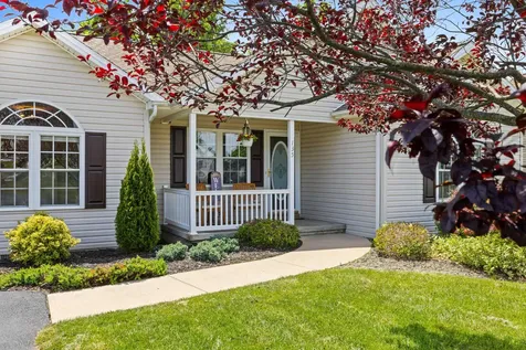 135 Woodside Drive Waynesboro VA 22980
