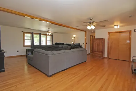 184 Orchard Drive Timberville VA 22853