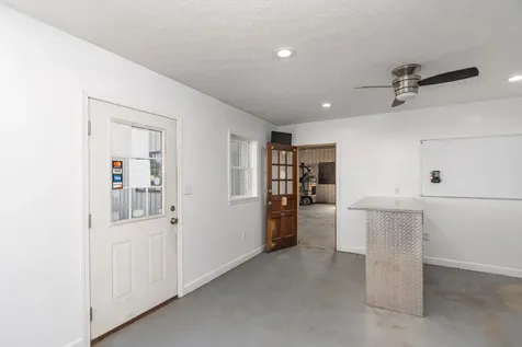 3231 Stuarts Draft Highway Stuarts Draft VA 24477
