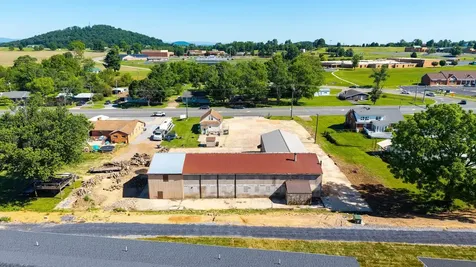 3231 Stuarts Draft Highway Stuarts Draft VA 24477