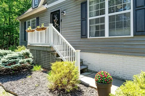 119 Burners Circle Mcgaheysville VA 22840