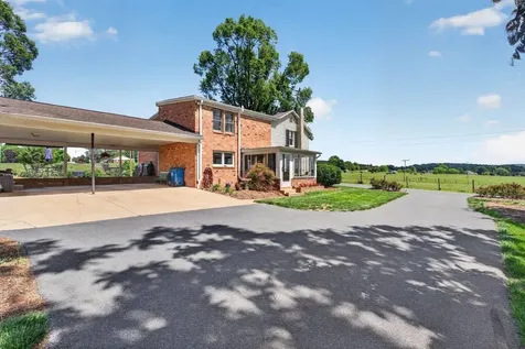 3398 Old Thirty Three Road Rockingham VA 22801