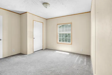 1031 Ramona Avenue Shenandoah VA 22849
